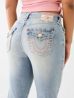 BILLIE MID RISE SUPER T STRAIGHT JEAN Shea Elyse Instagram, Online Stores To Shop At For Clothes, True Religion Jeans Flare, True Religion Jeans Pink Stitching, True Religion Set, Diesel Outfit Ideas, Cute Boot Cut Jeans, Cute Jeans For School, Looking For Alaska Outfit