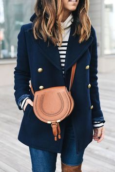 Preppy Winter Outfits Casual, Preppy Winter Outfits, Adrette Outfits, Navy Peacoat, Blue Coat, Bag Shoes, Winter Trends, Thanksgiving Outfit, Model Fashion