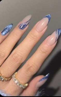 Nails For Blue Sparkly Dress, Nails Blue With Design, Denim And Diamond Nails Ideas, Dark Blue With Gold Nails, Nails That Match Blue Dress, Nails For A Navy Dress, Navy Blue Nails Designs Classy, Simple Blue Winter Nails, Dark Blue Chrome Nails Designs