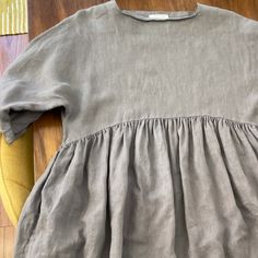 Soft Grey Cotton Gauze Black Crane Tradi Dress. Long Ankle Length Gathered Skirt. Fits And Flatters A Variety Of Sizes, See Listing Measurements In Photos. No Flaws, Great Condition. Black Crane, Skirt Fits, Gathered Skirt, Dresses Black, Grey Cotton, Dress Long, Dresses Xs, Ankle Length, Black Dress