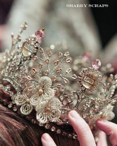 I like this Crown Tiaras And Crowns, Silver Wire, Headpiece, Crystal Beads, Bead Work, A Woman