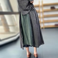 Details Silhouette: A-lineMaterial: LinenOccasion: DaytimeProcess: SplicedApparel Closure Type: ElasticRise Style: Mid WaistTheme: SummerColor: Coffee, GreenSize: One Size Size Chart Waist: 68-120 cm/ 26.77-47.24''Length: 82 cm/ 32.28'' Linen Skirt, Comfortable Flats, Retro Color, Bag Dress, Cardigan Jacket, British Indian, Sweater Hoodie, Loafer Flats, Sweater Cardigan