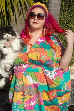 Hello!  We are excited to introduce our original 70s-inspired landscape print bursting with animals, trees, and bright colors in brilliant emerald! This caftan is a light and breezy, washable cotton with an adjustable waist (there's a hidden ribbon for tying inside). She comes in 2 sizes, one which should fit XS-XL and Vintage Picnic, Abstract Dress, Dress Inspo, Free Flowing, 70s Inspired, Fall Favorites, 60s Fashion, Cats Meow, Landscape Prints