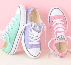 pinterest | octwilight Converse Chucks, Curvy Petite Fashion, Flat Sneakers, Nike Sneakers, Shoe Game, Converse Shoes