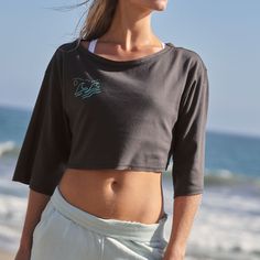 Sequin Bra Top, Thick Sweatshirt, Surfrider Foundation, Free People Summer, Logo Tshirt, Yoga Tees, Cotton Camisole, Boho Crop Tops, White Graphic Tee