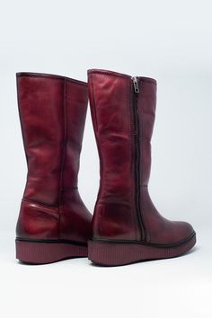 These 100% genuine leather boots in maroon have a 1.57 inch platform, a side zip closure, and a mid-calf height. They are great paired with skinny jeans, leggings, or a mini skirt or dress so that you can see the whole boot. They go well with a peasant top or an oversize sweater as well. The low heel means comfort. They styling means chic. Boots And Jeans, Oversize Sweater, Maroon Leather, Genuine Leather Boots, Photography Gifts, Pink Scarves, Low Boots, Online Fashion Boutique, Oui Oui