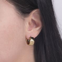 Wide Hoops Earrings K14 Gold, Minimalist Round Hoops,Circle Squared Hoops, Everyday Hoops, Gift For Her.These Splendid Handmade 14K Gold Wide Hoops Earrings have a unique design and are a perfect gift idea for any occasion.They are very lightweight and can easily be worn everyday. Home Page: https://www.etsy.com/shop/ByGema ♥♥ Earrings Dimensions Hoop's dimensions: 1.3cm (approx. 0.51in). Hoop's width: 8.8mm (approx. 0.35in). Hoop's thickness: 2.5mm (approx. 0.10in). Please keep in mind that the dimensions and the weight may slightly vary. ♥♥ MATERIALS This piece is made of 14 karats yellow gold. ♥♥Jewelry Certification Guarantee carats of products -> IMPORTANT Please keep in mind that the colors of metals may slightly vary from the ones in the photos. ♥♥ PACKAGING All of our Jewelry are c Modern Gold Hoop Earrings With Gold-tone Hardware, Gold-tone Brass Hoop Earrings, Modern Hoop Earrings With Gold-tone Hardware, Gold-tone Small Hoop Brass Earrings, Gold-tone Brass Hoop Earrings With Polished Finish, Hoops Earrings, Yellow Gold Jewelry, Original Gift, Jewelry Earrings Hoops