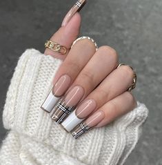 Acrylic Nail Designs For Autumn, Burberry French Tip Nails, Nails Acrylic Designs Fall, Fall Nails Coffin Short, Fall Nail Designs Acrylic Coffin, Long Nail Designs Fall, Fall Acrylic Nails Coffin, Plaid French Tip Nails, Fall Acrylic Nails Autumn Coffin