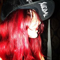 Red Emo Aesthetic, Emo Red Hair, Red Hair Alt, Cyberghetto Aesthetic, 2000s Girl, Red Hair Inspo, Under Your Spell, Dark Red Hair, Bright Red Hair