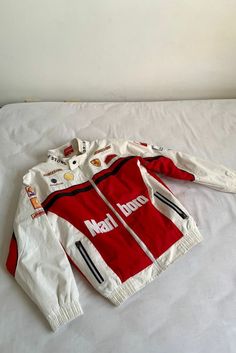 Porsche Jacket, F1 Clothes, F1 Jacket, Ferrari Vintage, Vintage Racing Jacket, Casual Sporty Outfits, Ferrari Jacket, Fashion Models Men, Cyberpunk Clothes