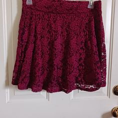 Size Xl From Rue 21 Never Worn Floral Lace Skirt, Burgundy Floral, Size 16, Floral Lace, Lace Skirt, Womens Skirt, Red, Floral, Women Shopping