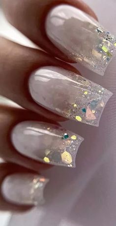 Glitter Short Nails, Sequin Nails, Art Nails Design, Nail Nail Designs, Nagel Design, Nails With Glitter, Encapsulated Nails, Makeup Nails Designs, Fake Nails Designs