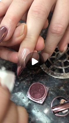 Riya's Nails 🇰🇭 on Instagram: "Ombre rose gold chrome #CH01 💕✨   #CH01 Nude #112  #riyanowipeglossytopcoat✔️  🛍️Shop Now RiyasNails.com . #nailpro #fashion #nails #nail#nft #makeuptutorial #nailsofinstagram #fp#reels#valentinesnails #nailmegazine #wakeupandmakeup #cle #cleveland#christmas #christmasnails" Ombre Rose Gold Nails, Gold Chrome Ombre Nails, Ombre Chrome Nails Almond, Rose Gold Gel Nails, Rose Gold Nail Ideas, Bronze Nails Designs, Chrome Ombre Nails, Gold Ombre Nails