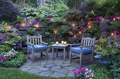 11 Gorgeous Pictures That Prove Sloped Yards Are Better | Hometalk Grotto Garden, Sloped Yard, Sloped Backyard, Stone Patio, Garden Wallpaper, Head Planters, Fine Gardening