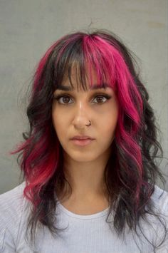 Highlight Hair Ideas, Brown And Pink Hair, Red Brunette, Pink Hair Streaks, Pink Hair Highlights, Bright Pink Hair, Highlight Hair