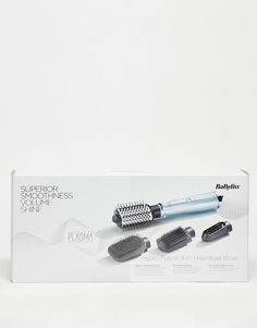 Soins visage et corps par Babyliss Pour créer des courbes effet slo-mo Brosse soufflante Grande brosse rotative de 50 mm avec tube en céramique et poils doux afin de lisser et dompter les cheveux La technologie plasma avancée et la technologie anti-frisottis offrent un système ionique qui équilibre l'humidité et combine des ions positifs et négatifs, pour éliminer les frisottis durant le coiffage Pour des cheveux doux avec un fini plus brillant Deux paramètres de chauffe et un de refroidissemen… Hair Flicks, Hot Brush, Anti Frizz Hair, Hair Dryer Brush, Anti Frizz, Anti Frizz Products, Positive And Negative, Dry Brushing, 4 In 1