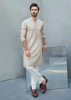 Sadaf Fawad Khan, Kurta Designs Men's, India Fashion Men, Man Dress Design, Indian Wedding Clothes For Men, Fawad Khan, Boys Kurta Design, Wedding Kurta For Men, Kurta Pajama Men