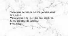 a poem written in french on a white marble background with the words'true love '