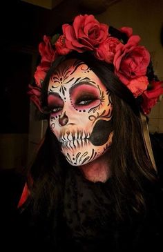 Halloween Makeup Scary Doll, Catrina Face Paint, Skull Candy Makeup, La Catrina Art, Mexican Makeup, Catrina Costume, Neon Unicorn