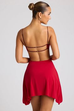 Priscilla Ricart, Rove Concepts, Movies Fashion, Fishtail Skirt, Night Style, Valentines Outfits, Sleek Hairstyles, Fashion Night, Dresses Backless