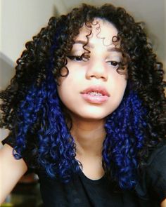 Blue Peekaboo Hair Curly, Peek A Boo Hair Curly, Curly Hair Dyed Underneath, Under Dyed Hair Curly, Peekaboo Curly Hair, Dyed Underlayer Curly Hair, Curly Dyed Hair Natural Curls, Dye Curly Hair, Under Hair Dye