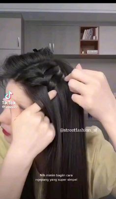 Hair Styles For Barat Function, Hairstyle Cute Long Hair, Hairstyle For Long Skirt, Braided Hairstyles For Frizzy Hair, Beautiful Mehandi Desine Back Hand, Foreign Hairstyle, Hair Styles For Jeans And Top, Hairstyle For Jeans Top Long Hair, Hairstyle For Barat