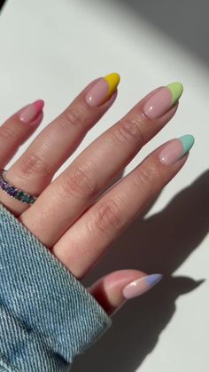 Rainbow Pastel French Nails, Spring Nails Tips Only, Pastel Rainbow French Tips, French Tip Rainbow Nails, French Rainbow Nails, Pastel Tip Nails, Nail Ideas Rainbow, Rainbow Tip Nails, Rainbow Pastel Nails