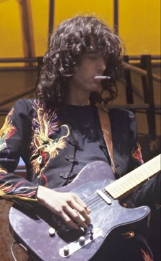 Led Zeppelin Hair, Jimmy Page Hair, Jimmy Page Aesthetic, Jimmy Page 70s, Led Zeppelin 70s, Led Zeppelin Aesthetic, Rockstar Aesthetic, Led Zep, I'm With The Band