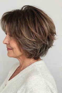 Seeking a new look that’s still flattering? Find out how these 33 Short Haircuts For Older Women can enhance your features and boost your confidence! Click to see the styles and remember to follow us for more fabulous ideas. Short Bobs For Older Women, Short Layered Bob Haircuts Older Women, Older Lady Haircut, Short Haircuts For Older Women, Feathered Bob, Haircuts For Older Women, Medium Hair Styles For Women, Layered Bob Short