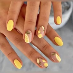 Perfect Nails For All Of Your Spring And Summer Activities! Bold Bright Yellow With Accented Lemons. Comes With Adhesive, File And Added Free Nail Glue! Bundle And Save! Lemon Nails, Emerald Nails, Yellow Nail Art, Yellow Nails Design, Cute Summer Nails, Yellow Nails, Nail Designs Spring, Nail Designs Summer, Nail Accessories