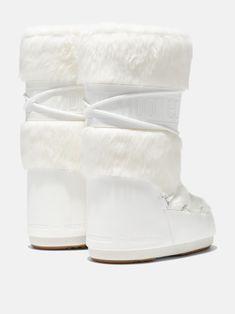 003 OPTICAL WHITE Synthetic->PVC ICON WHITE FAUX-FUR BOOTS from Moon Boot. Boots Moon, Boots Png, Fur Snow Boots, Womens High Boots, Moon Boot, Faux Fur Boots, Low Boots, Moon Boots, White Faux Fur