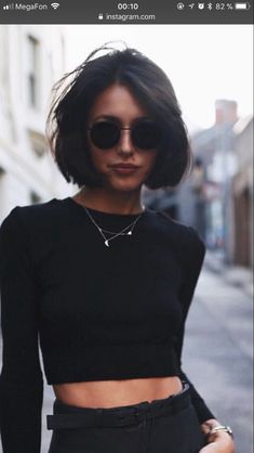 Short Bob Haircuts, Penteado Cabelo Curto, Pixie Cuts, Short Bob Hairstyles, 가을 패션, Bob Hairstyle, Hair Cut, Pixie Haircut