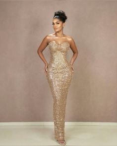 Black And Gold Graduation Outfit, Red Carpet Dresses Black Women, Gold Glam Dress, Gold Strapless Prom Dress, Art Deco Prom Dress, Nude Prom Dresses Black Women, Strapless Prom Dress Black Women, Long Birthday Dress Black Women, Formal Dress Poses Women