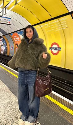 Cozy Winter Fashion, Outfit Everyday, London Style, 90s Fashion Outfits, Fall Fits, Winter Fits, Winter Trends, Everyday Outfit, Outfit Inspo Fall