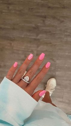 Short Acrylic Nails Designs, Pink Nail, Pink Acrylic Nails, Square Acrylic Nails