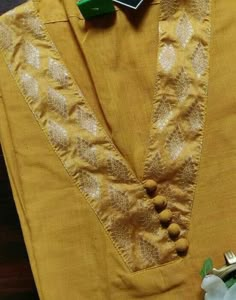 Kurti Neck Designs Embroidery, Salwar Suit Designs Neckline, Border Neck Designs For Kurtis, Silk Kurti Neck Designs Neckline, V Neck Kurti Designs Latest, Kurti Neck Patterns Neckline, Shirt Kurti Design, Kurta Neckline, Salwar Neck Patterns