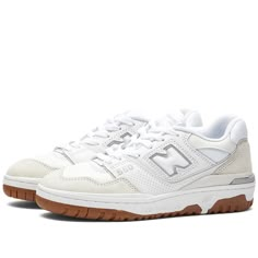 Buy New Balance BB550WGU - White from END. (US) - only $155. Fast shipping on latest New Balance Nb 550, 80s Basketball, New Balances, New Balance White, Pretty Shoes Sneakers, All Nike Shoes, Shoe Inspo, Swag Shoes, New Balance Shoes