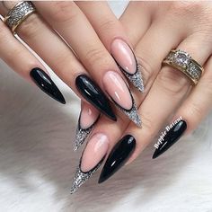 Fall Acrylic Nail Designs, Fall Acrylic Nail, Pointy Nail Designs, Fall Acrylic, Pointy Nails, Young Nails, Stiletto Nails Designs, Fall Acrylic Nails, Designs Nail