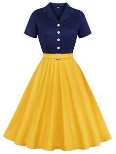 Live in the moment, gals! This playful Knee length is crafted in cotton and features a shirt collar throughout the navy blue backdrop. Turn back your fashion clock to the midst of the 1950s, where feminine chic reigned supreme, and dresses oozed pure elegance and seduction.Petticoats added for volume sold separately &g Retro Stage, Robes Vintage, Feminine Chic, Sequin Evening Dresses, Standard Dress, Vintage 1950s Dresses, Rockabilly Dress, Autumn Dress, Vestidos Vintage