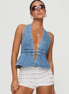 Denim Halter Top, Halloween Costume Inspiration, Band Aesthetic, Coachella Outfits, Holiday Maxi Dress, Denim Tank Top, Denim Tank, Dress To Impress Outfits, Jean Vest