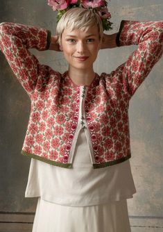 “Anemone” cardigan in organic wool gudrunsjoden.com