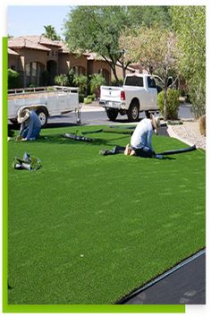 Homeowners seeking to design a lovely and useful lawn have two common options: artificial grass and natural grass. Although natural grass has traditionally been the preferred option, artificial grass is quickly gaining ground because of how easy it is to maintain and how long it lasts. We'll examine both alternatives' benefits and drawbacks in this blog article to assist you in selecting the best one for you. We The Best