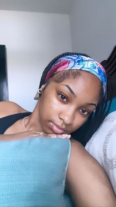 Cute Box Braids, 2000s Girl, Cute Scarf, Headband Outfit, Braids Hairstyles Pictures, Cute Box Braids Hairstyles, Dyed Natural Hair, Protective Hairstyles Braids, Pretty Braided Hairstyles