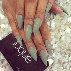 ♡ @justjustie Shiny Nails Designs, Special Nails, Toe Nail Art, Glitter Nail Art, Coffin Nails Designs, Beautiful Nail Art, Gorgeous Nails, Green Nails, Paint Job