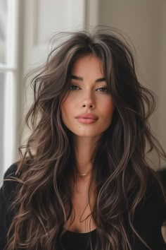 Brown Hair Esthetics, Long Beautiful Brown Hair, Long Hair Messy Updo, Boudiour Hairstyles, Beach Waves Brown Hair, Black Messy Hair, Soft Hairstyles, 30 Year Old Women, Messy Beach Waves