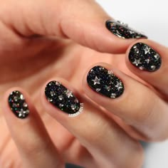 Newyear Party, Cute Nail Art Designs, Party Nails, Her Nails, روتين العناية بالبشرة, Kawaii Nails, Minimalist Nails, Funky Nails, Nail It