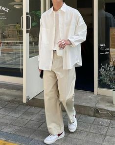 Shirt Over Button Up Street Styles, Mens Cream Trousers Outfit, Men’s Contemporary Fashion, Minimalist Mens Fashion Korean, Men Outfits Minimalist, Expensive Male Outfits, Layering Mens Outfits, Mens Outfits Minimalist, Minimalistic Men Outfit