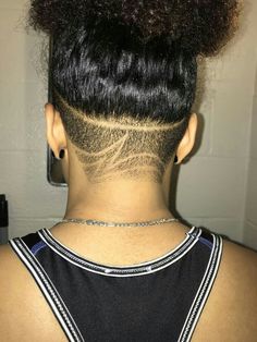 Twa Undercut, Shaved Undercut Designs, Nape Undercut Designs, Undercut Natural Hair, Undercut Design, Women Haircut, Haircut Design