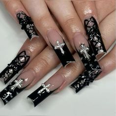 Gothic Acrylic Nails Coffin, Medium Goth Nails, Gothic Square Nails, Acrylic Nail Designs Grunge, 19 Birthday Nail Ideas, Cute Acrylic Nails Black, Blue And Black Nail Ideas, Cross Design Nails, Black Nails Emo