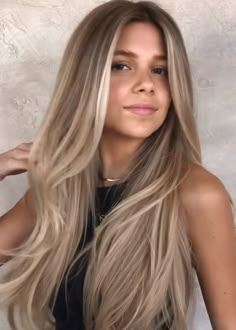 Butter Blonde Hair, Bronde Hair, Balayage Blonde, Blonde Hair Shades, Blonde Hair Looks